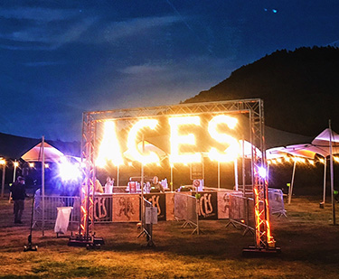 Aces Experience 2020 Neon