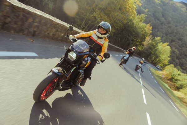 Ride Suzuki Eudoxie 7024