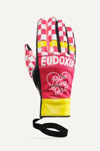 Von Eudoxie Pop zugelassene Handschuhe